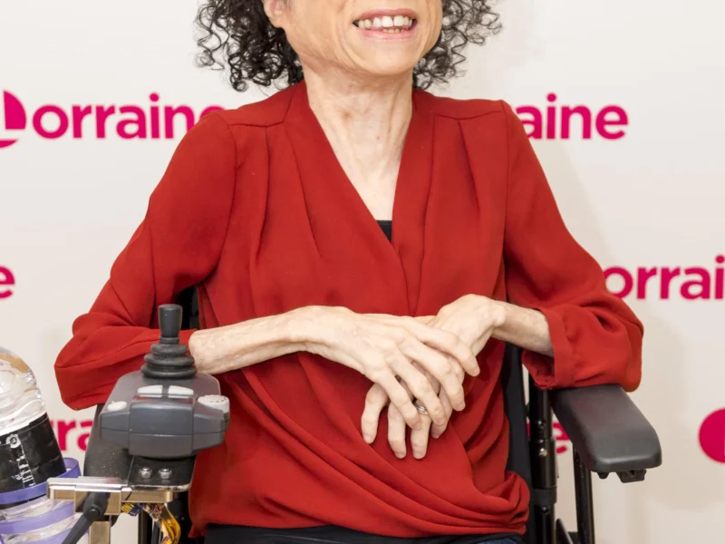 Liz Carr Sjukdom