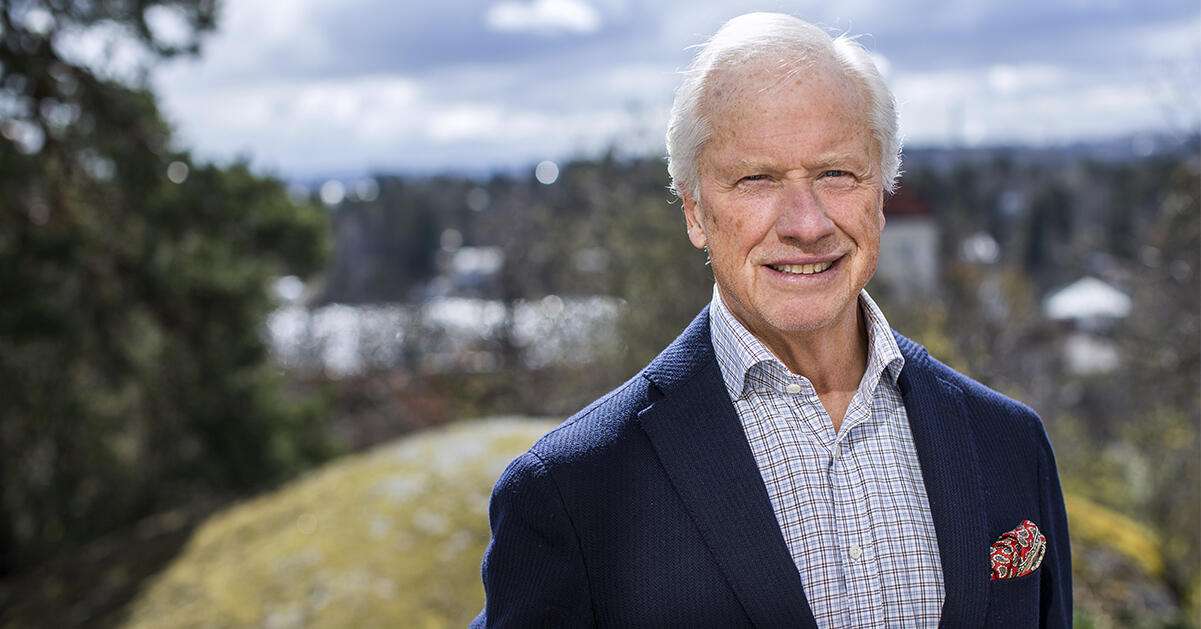 Loa Falkman Sjuk