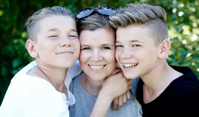 När Dog Marcus Och Martinus Mamma